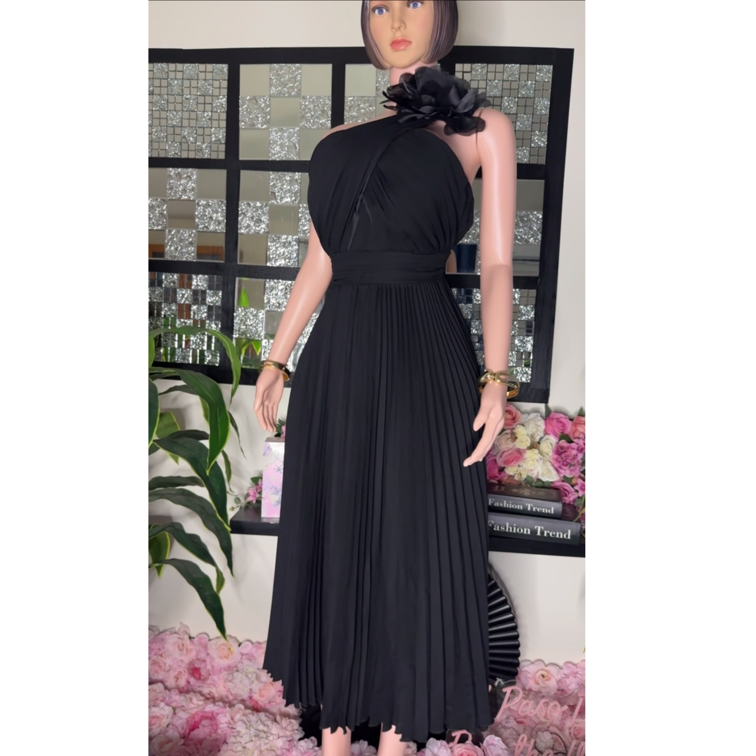 Emara Black  — Dresses by El Paso